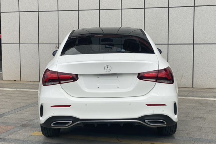 Used Mercedes-Benz A-Class 2021 A 200 L Sport Sedan Fashion Model
