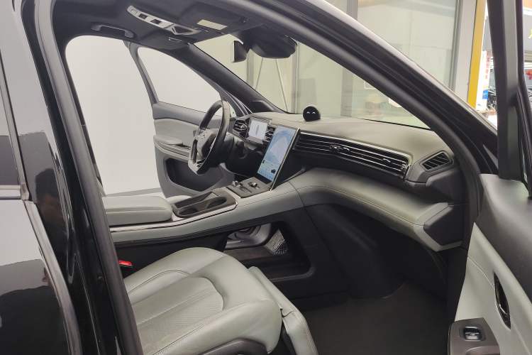 Used Nio ES6 2019 430 km Performance Version
