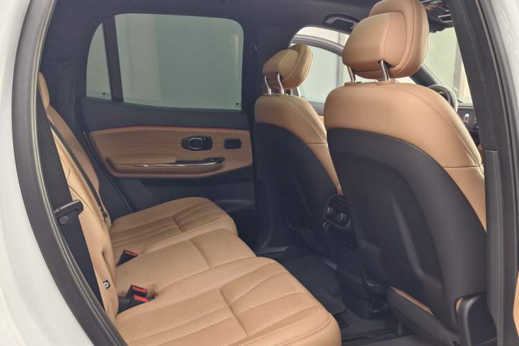 Used Nio ES8 2020 580 km Signature Edition 7-Seater Version
