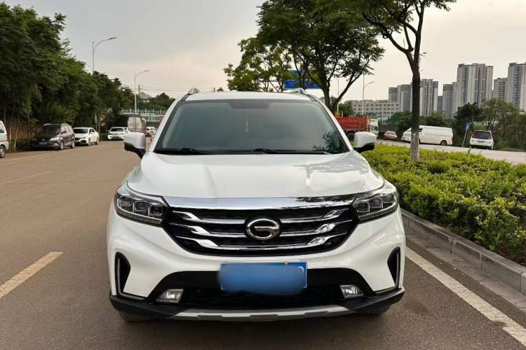 Used GAC Trumpchi GS4 2018 235T Automatic Two-Wheel Drive Luxury Smart Connectivity Millionth Anniversary Edition