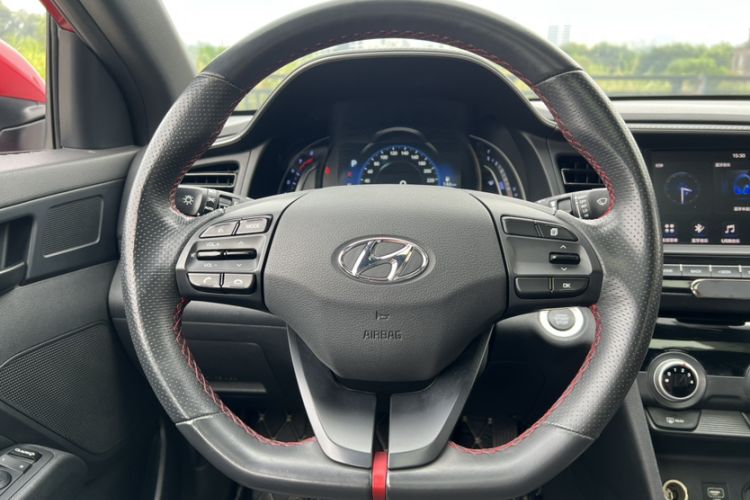 Used Hyundai Elantra 2019 1.4T Dual-Clutch Xuan Dong · Dynamic Model