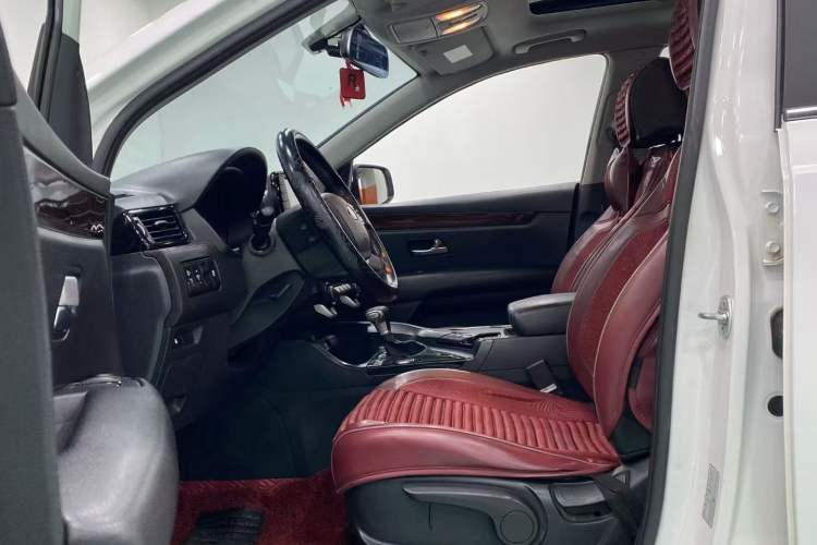 Used Volkswagen Tiguan L 2019 Updated Version 330TSI Automatic Two-Wheel Drive Panoramic Comfort Edition China VI Standard