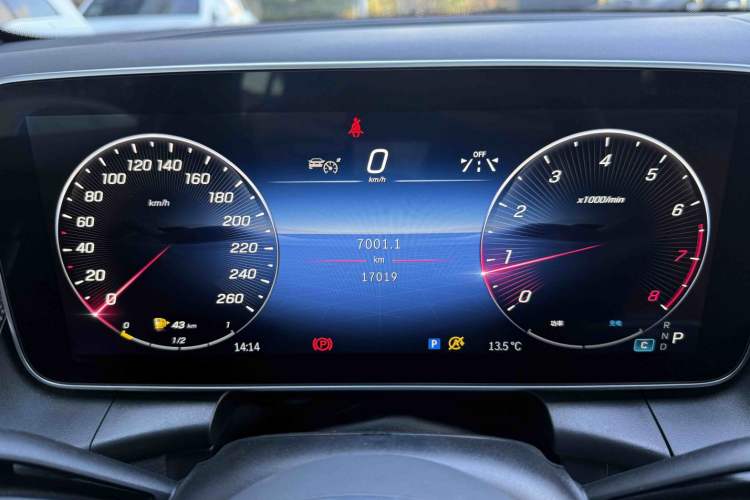 Used Mercedes-Benz GLC 2023 GLC 260 L 4MATIC Dynamic Edition 7-seater
