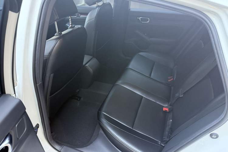 Used Honda Civic 2022 240TURBO CVT Dynamic Edition
