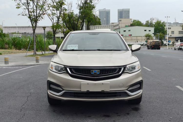 Used Geely Auto Vision 2019 Upgraded Model 1.5L Automatic Luxury Version China V Standard
