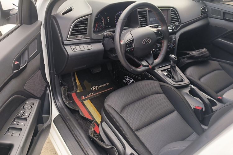 Used Hyundai Elantra 2018 1.4T Dual-Clutch Xuan Dong · Dynamic Edition
