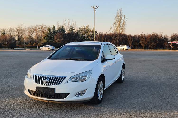 Used Buick GT 2014 XT 1.6L Automatic Fashion Edition