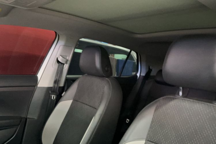 Used Volkswagen Tacqua 2021 200TSI DSG JoyConnect Edition
