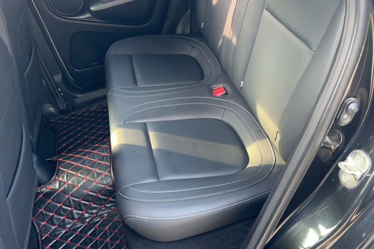 Used ORA Black Cat 2021 351 km Standard Version
