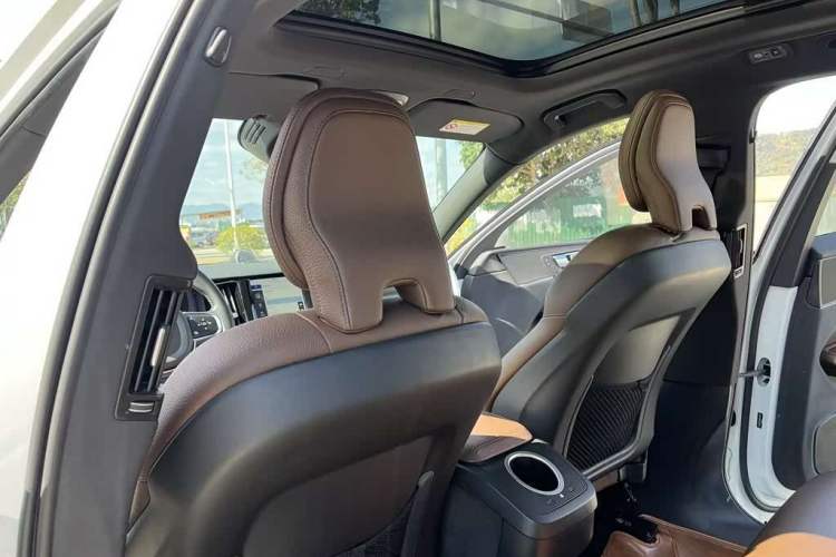 Used Volvo XC60 2021 T5 4x4 Smart Luxury Edition