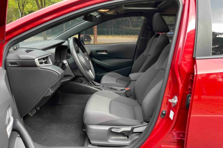 Used Toyota Levin 2021 185T CVT Luxury Edition
