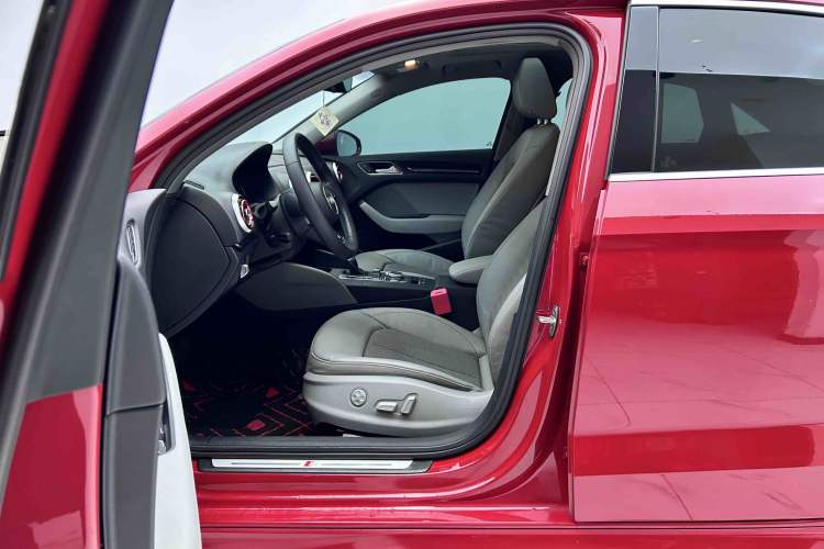 Used Audi A3 2020 Limousine 35 TFSI Fashion Edition China VI Emission Standard
