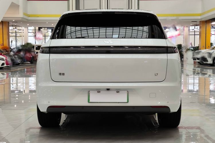 Used Li Auto L7 2023 Pro Model
