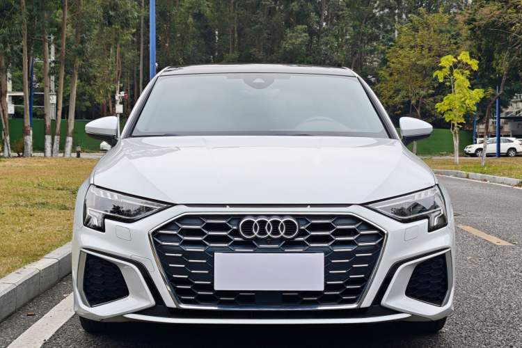 Used Audi A3 2021 Sportback 35 TFSI Fashionable Sports Model
