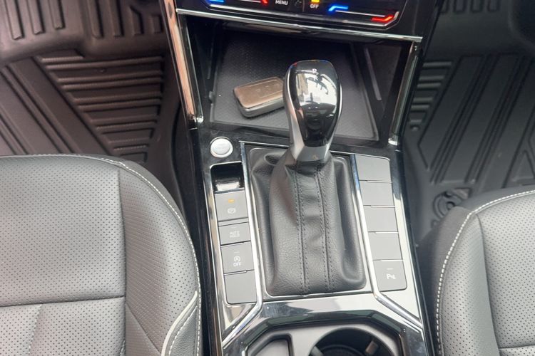 Used Volkswagen Passat 2024 330TSI Elite Edition
