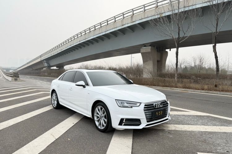 Used Audi A4L 2018 30th Anniversary Edition 40 TFSI Fashion Model
