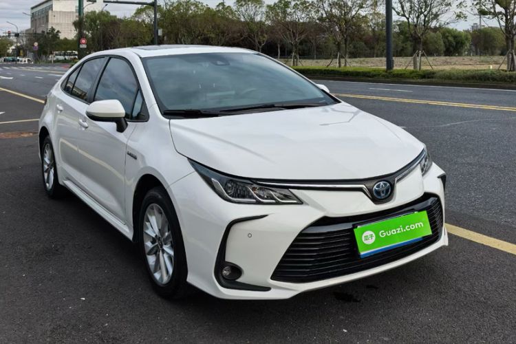 Used Toyota Corolla 2021 Dual-Motor 1.8L E-CVT Elite Edition
