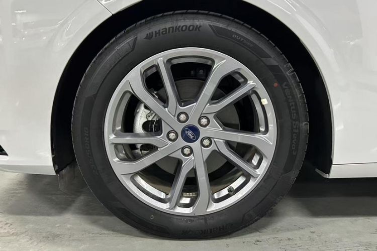 Used Ford Mondeo 2023 EcoBoost 180 Luxury Model
