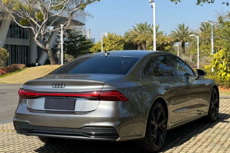 Used Audi A7L 2024 45 TFSI quattro S-line Black Warrior Edition
