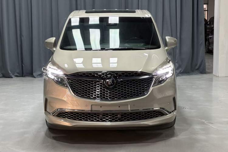 Used Buick GL8 2022 ES Landtrek 653T Flagship Model
