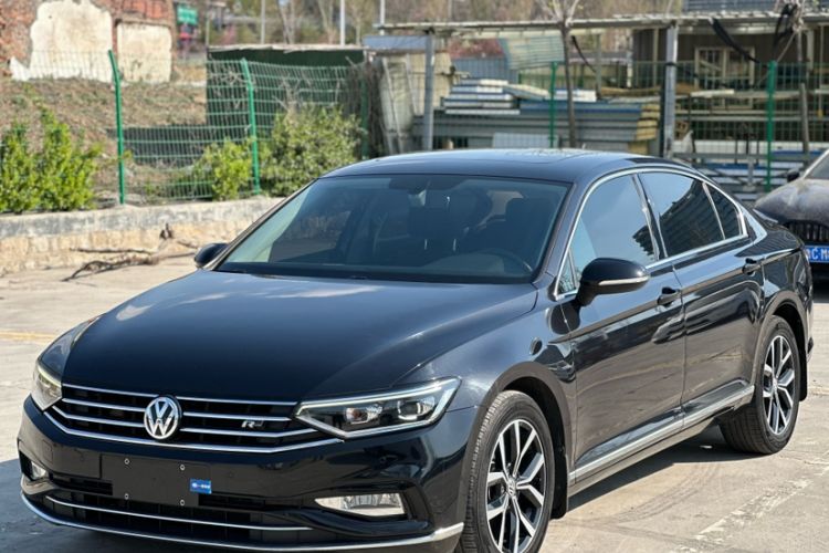 Used Volkswagen Magotan 2020 330TSI DSG Leading Model
