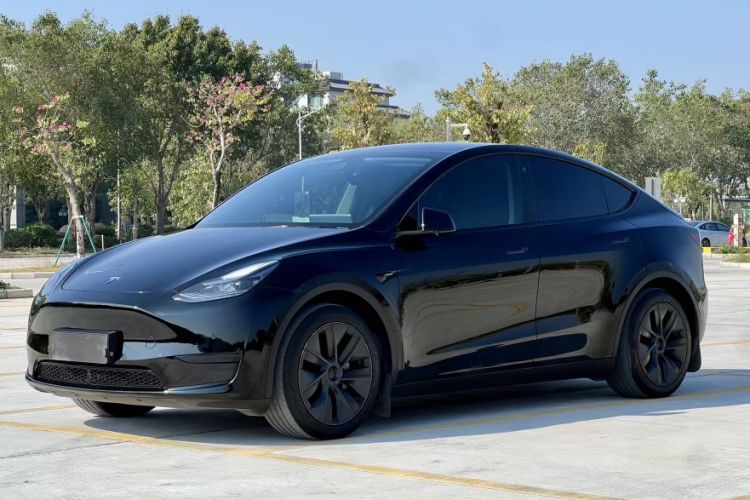 Used Tesla Model Y 2023 Rear-Wheel-Drive Version