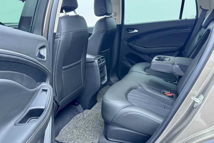 Used Buick Envision 2017 20T Two-Wheel-Drive Tech Edition
