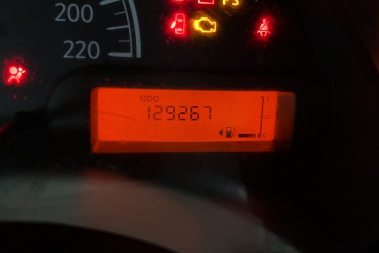 Used Nissan Sunny 2015 1.5XE Manual Comfort Edition
