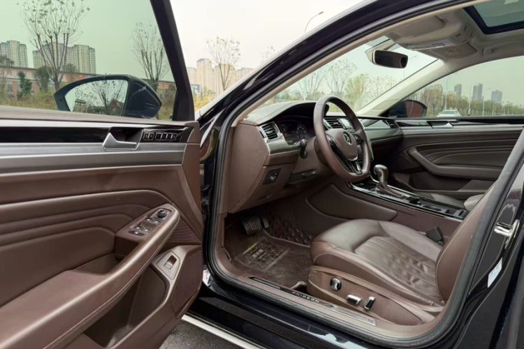 Used Volkswagen Phideon 2021 380TSI Luxury Edition
