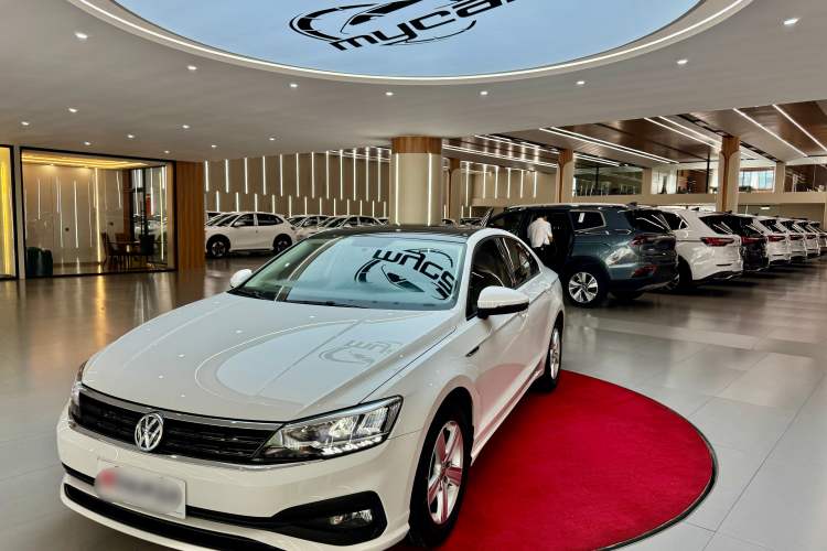 Used Volkswagen Lamando 2021 230TSI DSG Fashion Edition
