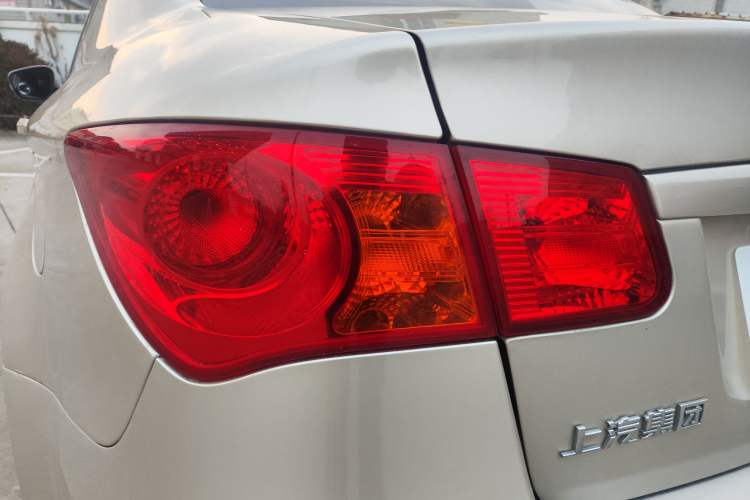 Used Roewe 350 2014 1.5L Automatic Xunda Edition
