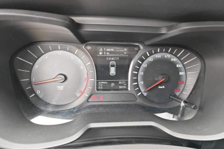 Used GAC Trumpchi GS4 2017 235T Automatic Two-Wheel Drive Luxury Smart Connectivity Version
