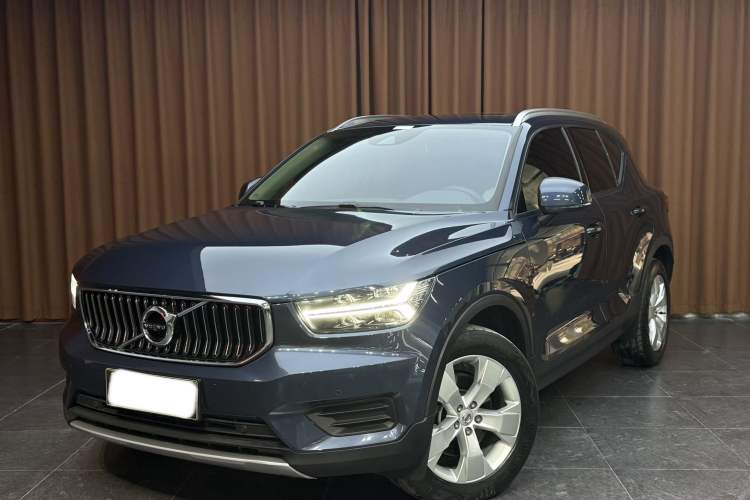 Used Volvo XC40 2021 T4 4x4 SmartDrive Fashion Edition
