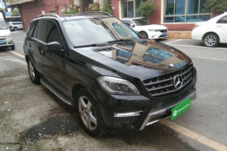 Used Mercedes-Benz M-Class 2014 ML 400 4MATIC Luxury Model