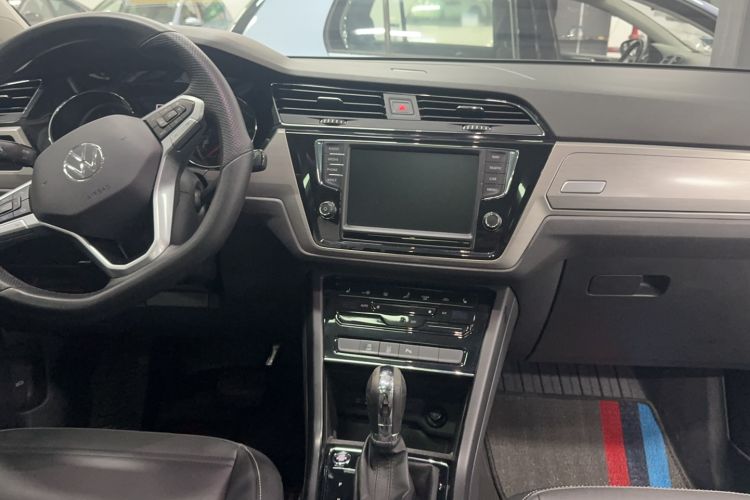 Used Volkswagen Touran 2021 Volkswagen Touran L 280TSI DSG Boundary Edition 7-Seater
