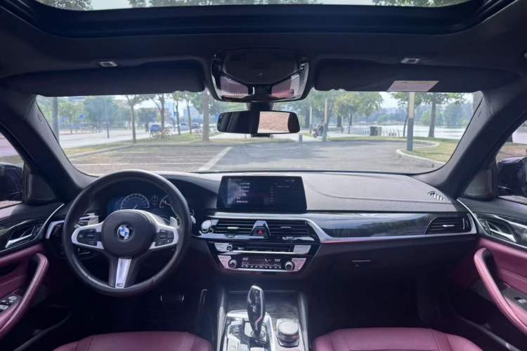 Used BMW 5 Series 2019 530Li Luxury Edition M Sport Package
