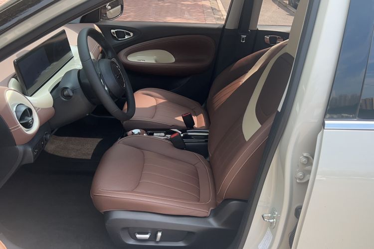 Used Wuling Bingo 2023 333 km Lingxi Connected Version
