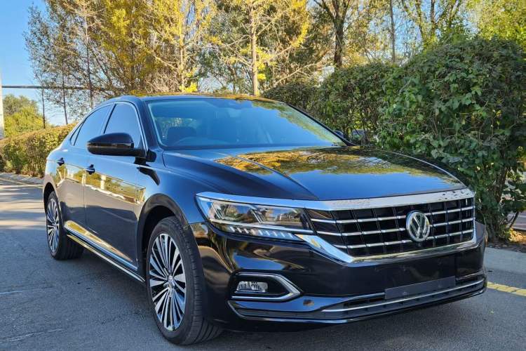 Used Volkswagen Passat 2019 330TSI Prestige Edition China VI Standard