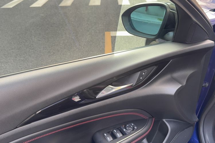 Used Buick Regal 2020 GS 28T Elite Model
