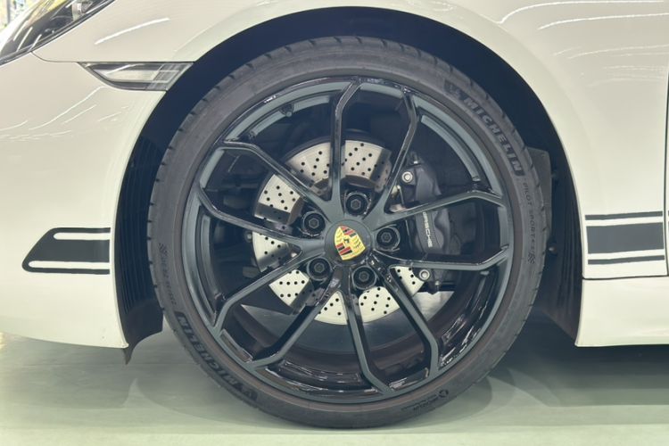 Used Porsche 718 2022 Boxster 2.0T
