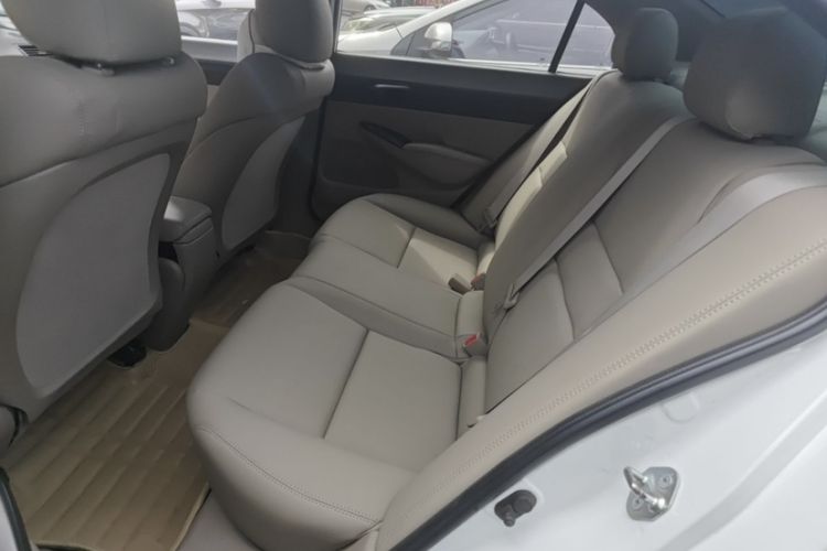 Used CIIMO CIIMO 2012 1.8L Automatic
