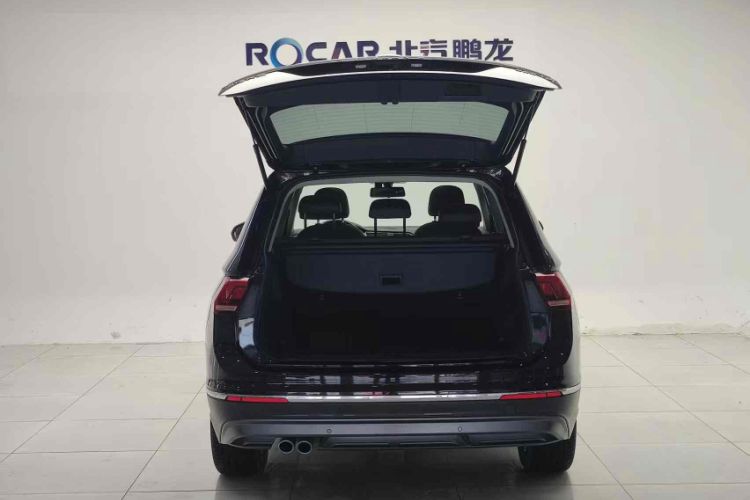 Used Volkswagen Tiguan L 2021 330TSI Automatic Two-Wheel Drive Smart Edition
