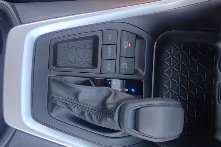 Used Toyota Wildlander 2023 2.0L CVT Two-Wheel Drive Leading Edition
