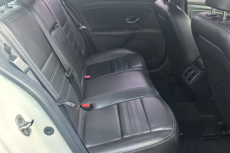 Used Renault Fluence 2015 2.0L Fashion Edition