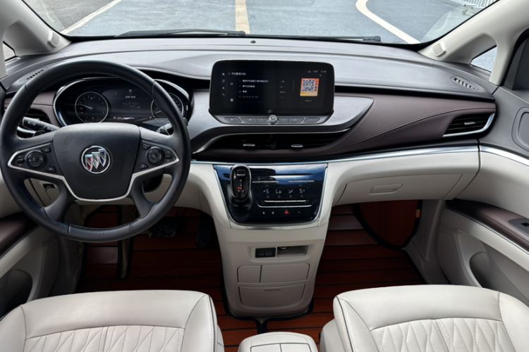 Used Buick GL8 2021 Land Cruiser Executive Class 652T Luxury Model