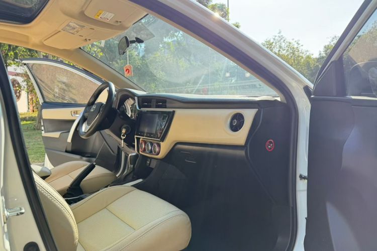 Used Toyota Levin 2017 Revised Version 185T CVT Elite Edition China VI Standard
