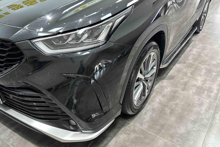 Used Toyota Crown Land Cruiser 2024 2.5L HEV Four-Wheel Drive Premium Edition