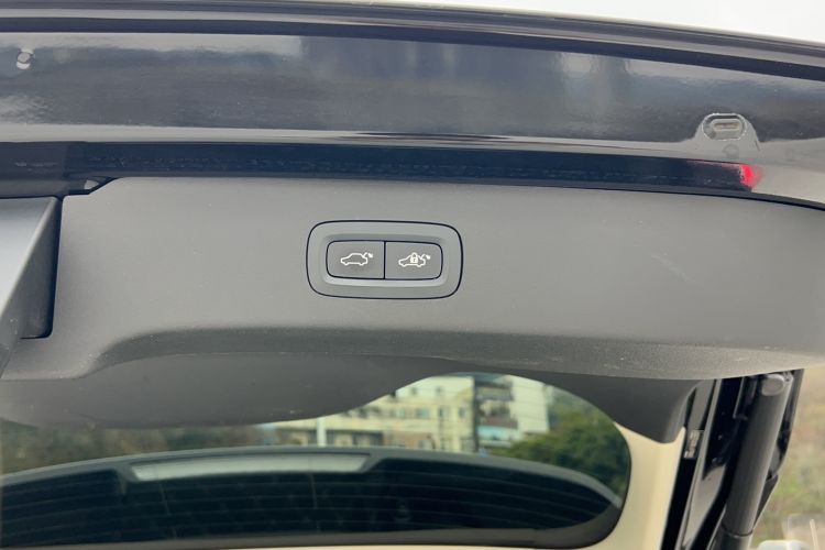 Used Lynk & Co 01 2019 2.0T Two-Wheel-Drive Pro Version China VI Standard
