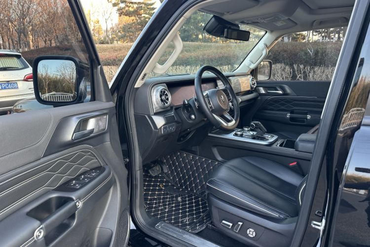 Used Tank 300 2021 City Edition 2.0T—Truly Stylish
