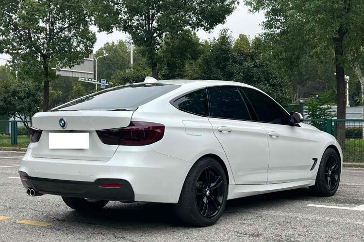 Used BMW 3 Series GT 2020 320i M Sport Package
